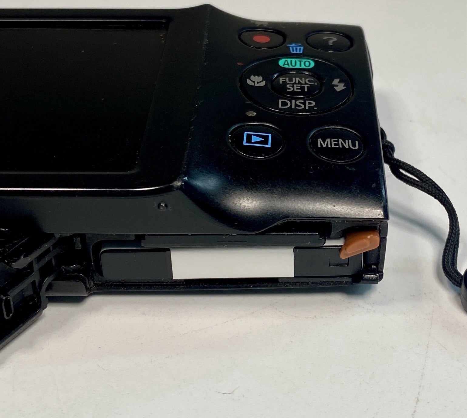 CANON PowerShot A2300 HD 16.0MP BALCK 5x Optical zoom Digital Camera TESTED