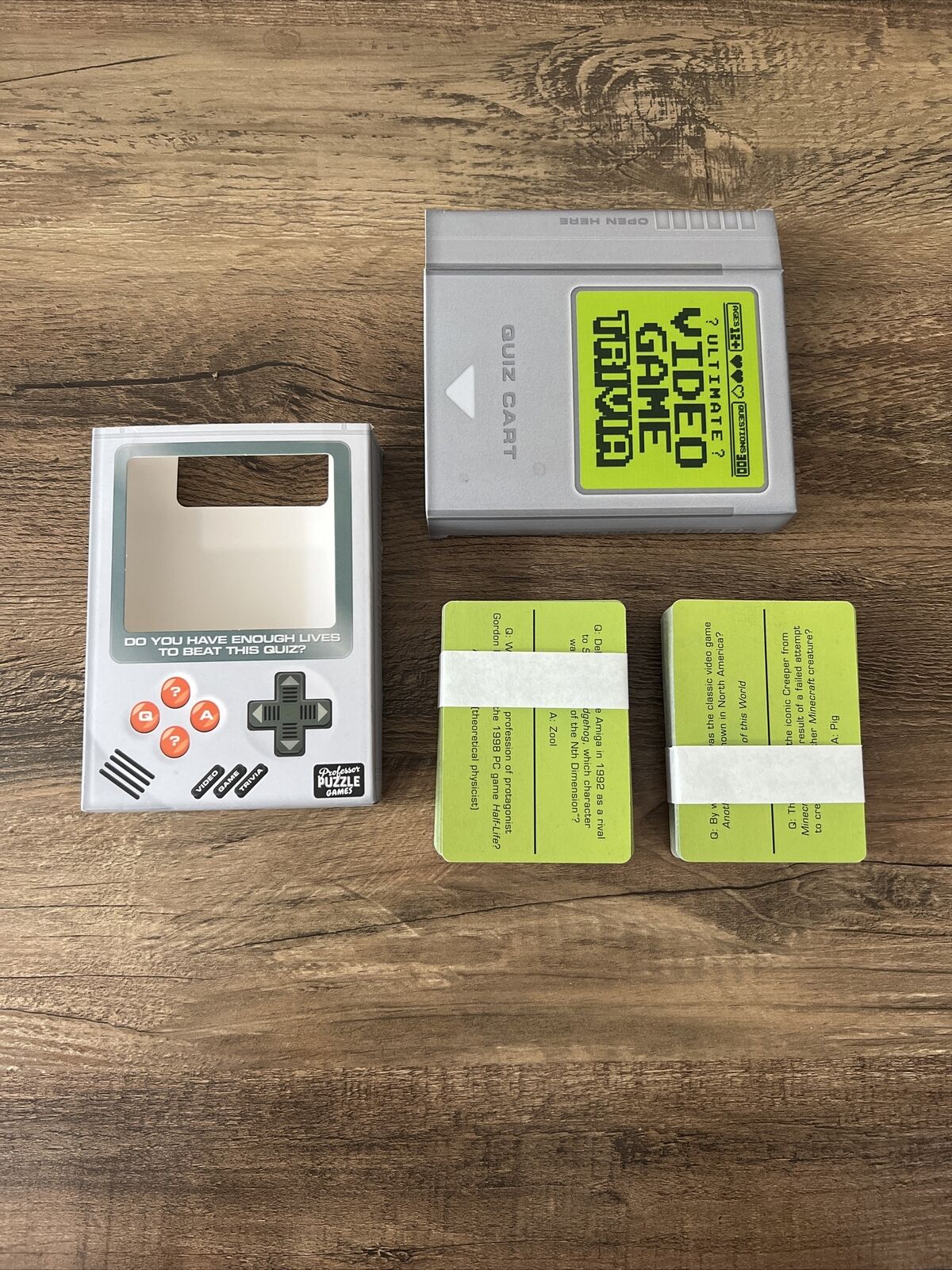 Ultimate Video Game Trivia Card Game Knowledge  Professor Puzzle - Never Used