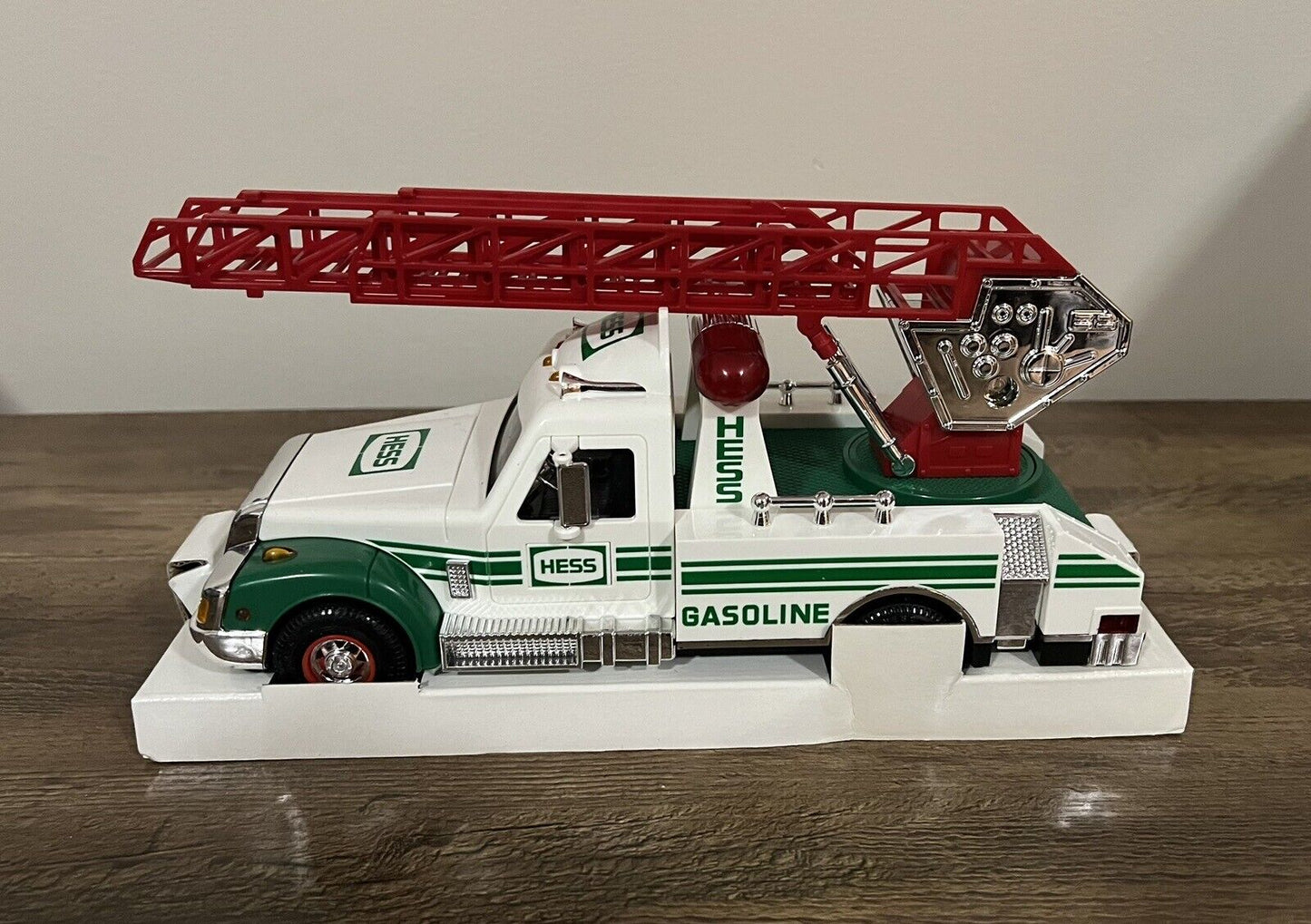 Vintage 1994 Hess Rescue Truck - New In Original Box