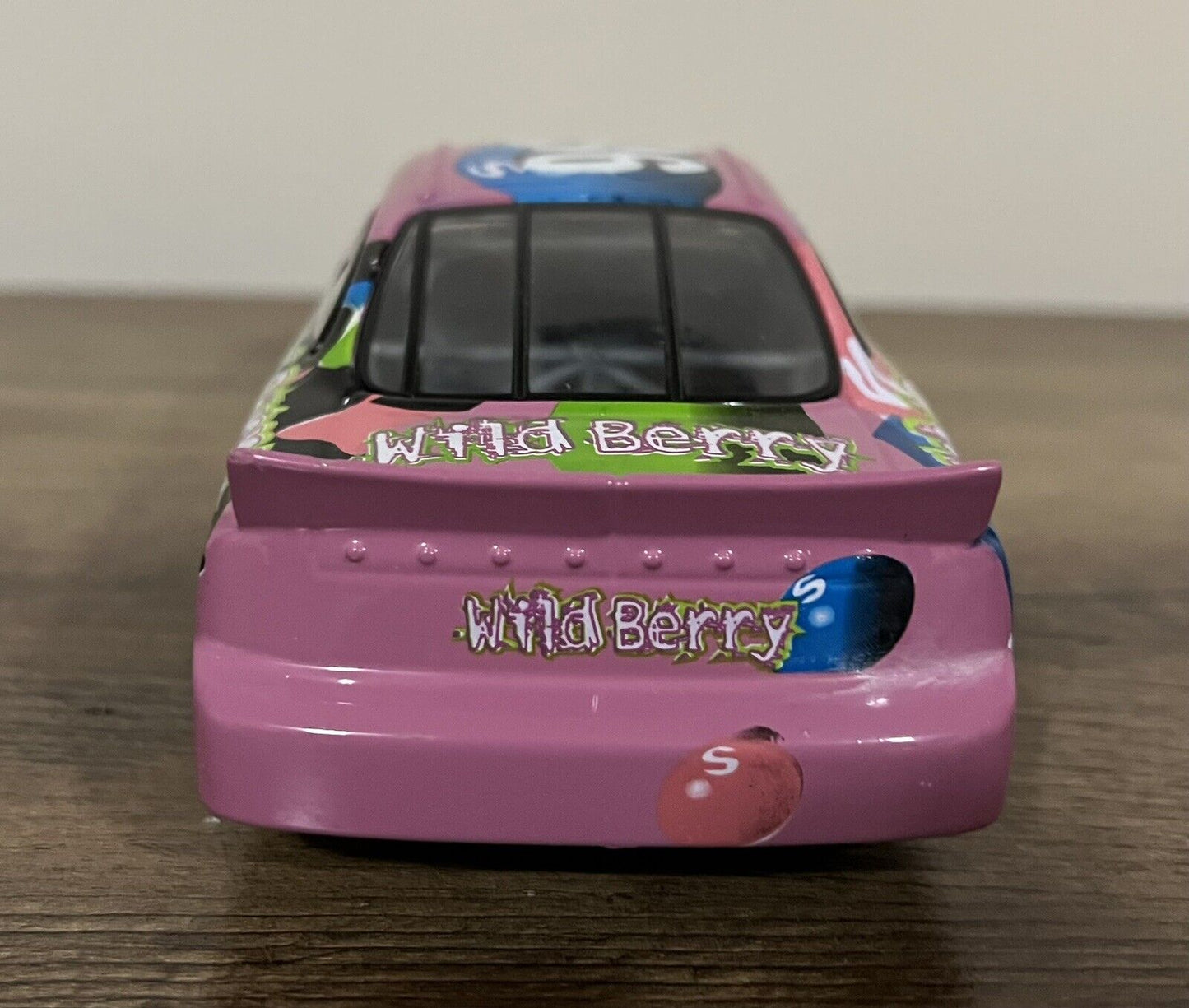 NASCAR Skittles Wild Berry 2 Car Set 1:24 Scale