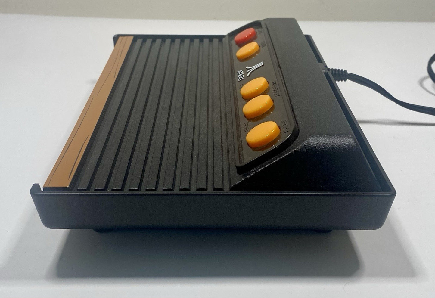 Atari Flashback 6 Classic Game System w/ 100 Built-in Games Read Description