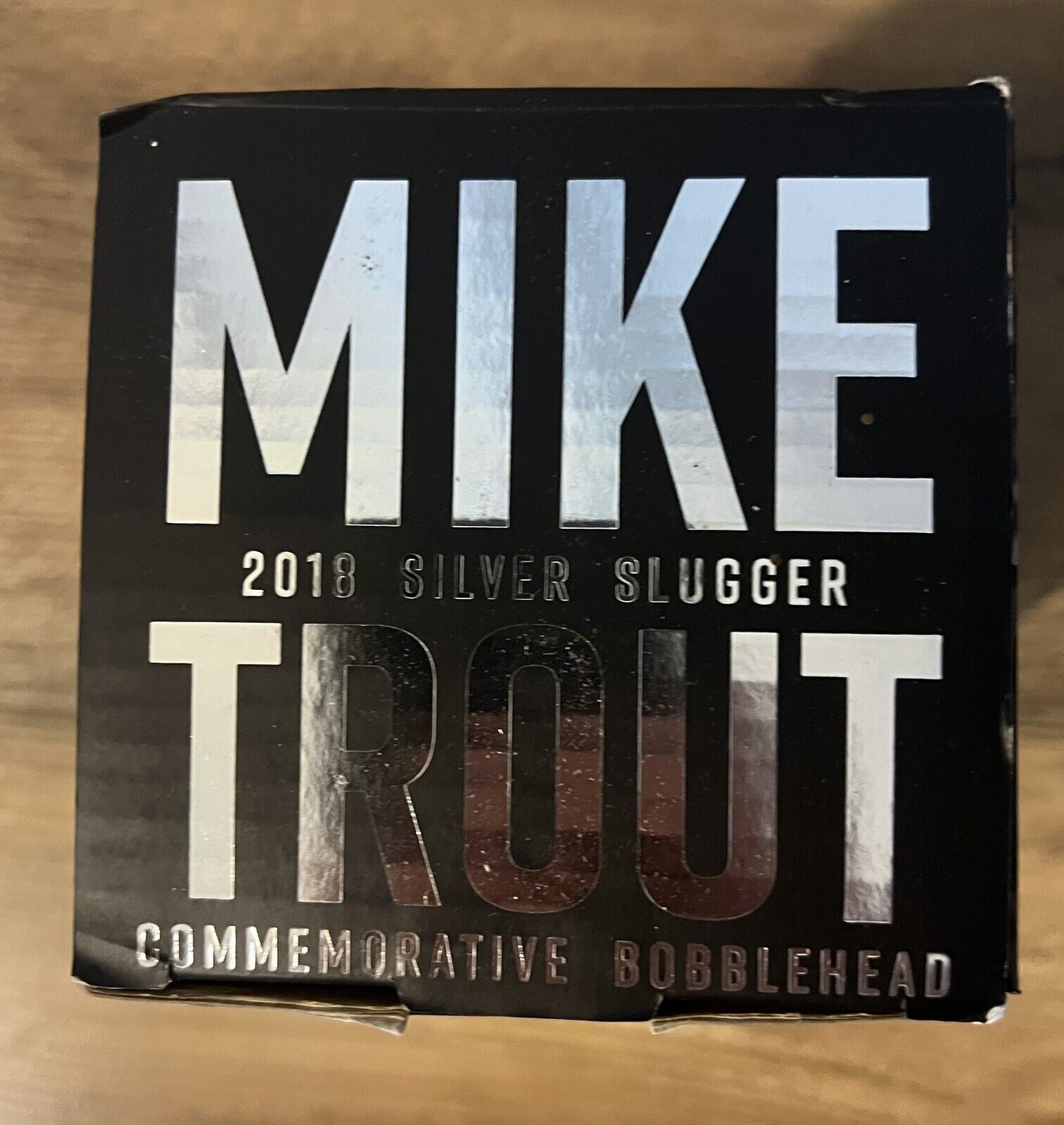 2018 Mike Trout Silver Slugger Commemorative Bobblehead Angels