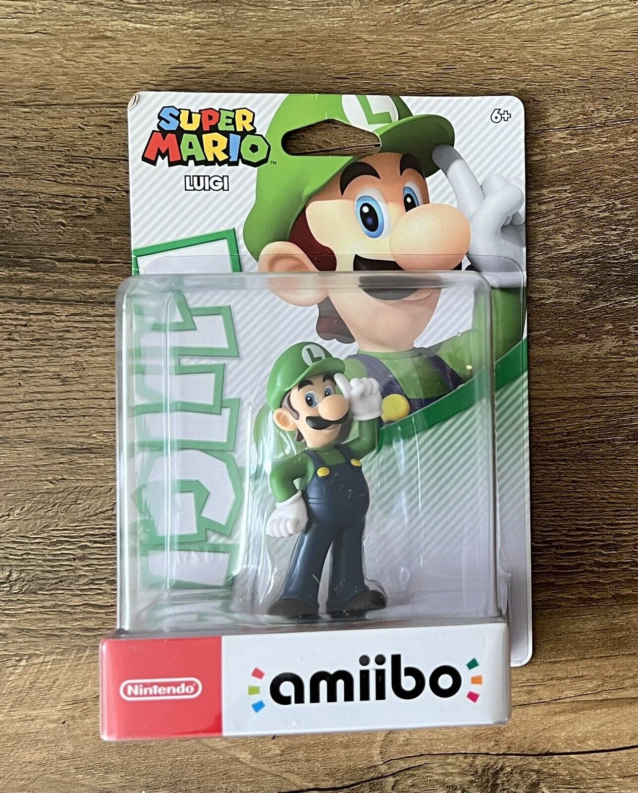 Super Mario Luigi Amiibo Nintendo 3DS Wii WiiU Nintendo Switch - Brand New!