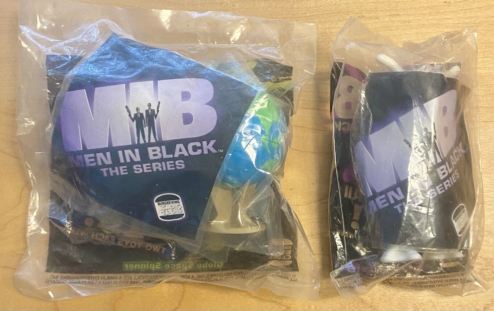 New 1998 Burger King Club Men In Black The Series Globe Space Spinner & Worm Guy